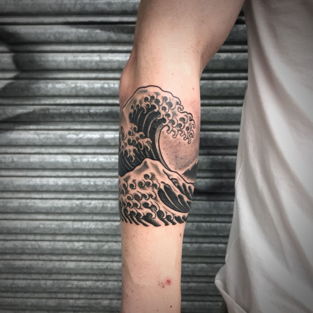 Hokusai Wave Band Tattoo